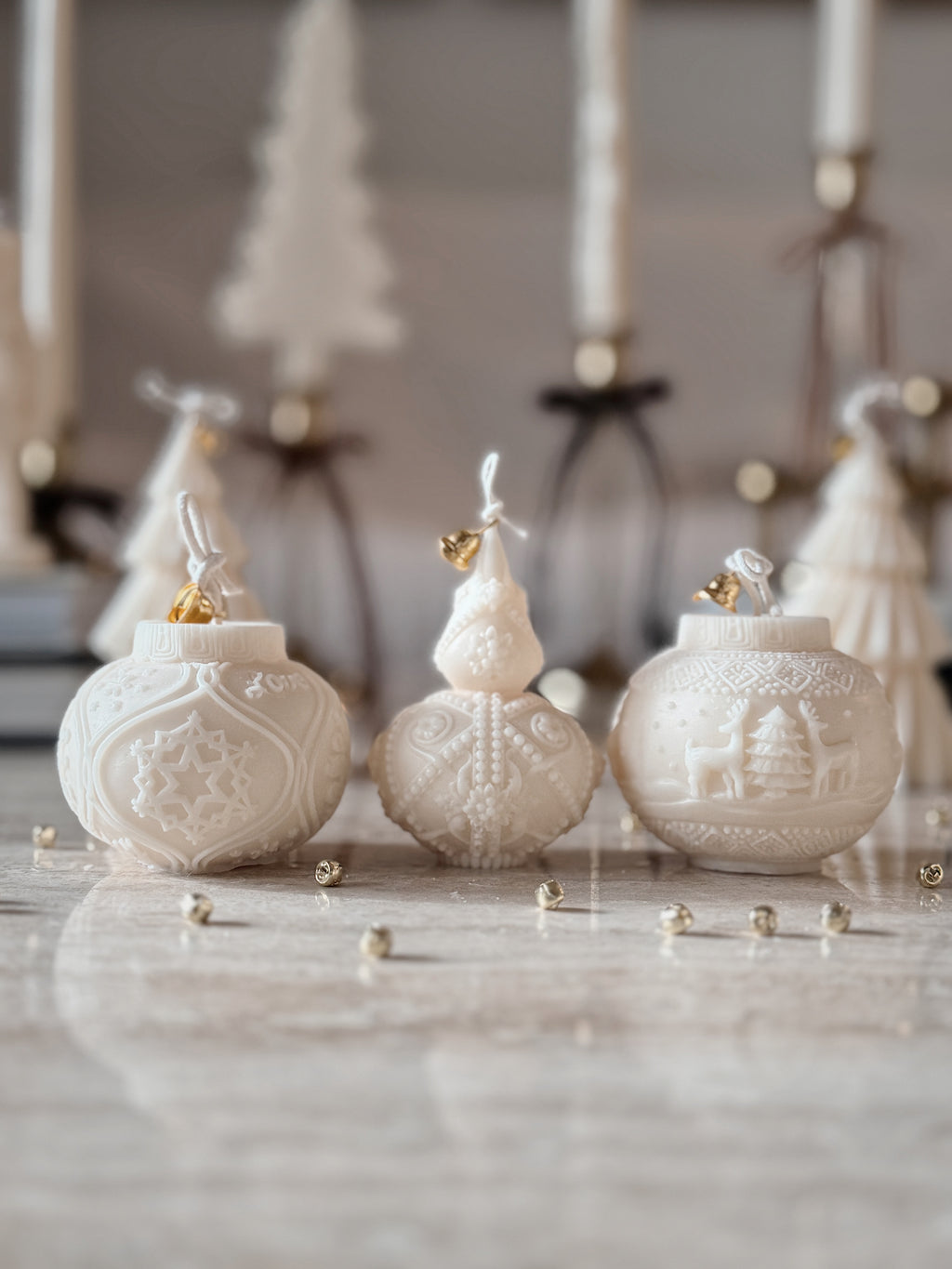 CHRISTMAS BAUBLES • Sculptural Candle