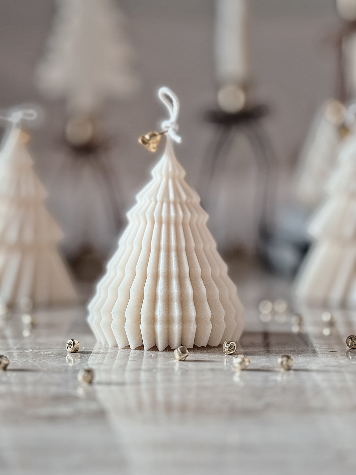 ORIGAMI CHRISTMAS TREE • Sculptural Candle
