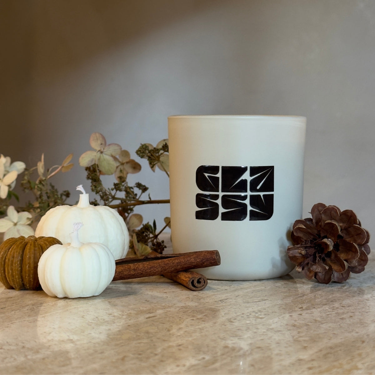 FARMHOUSE DAIRY CHAI • Candle