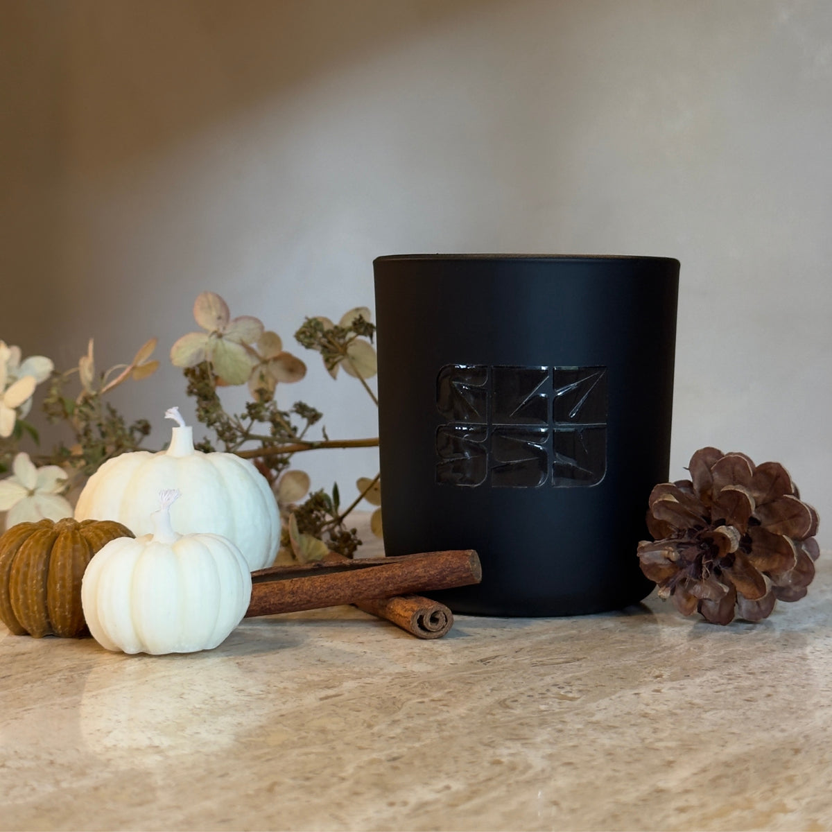 BEAR LODGE • Candle